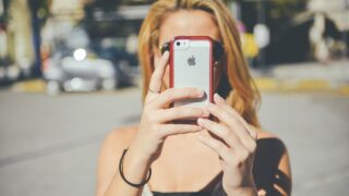 既読スルーに悩むあなたへ。モテる女性の逆転シンプルテクニック