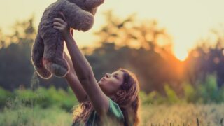 好き避け？嫌い避け？3分で見分ける7チェック【男女別】